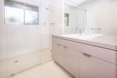 Boardwalk - Accommodation Redcliffe 20