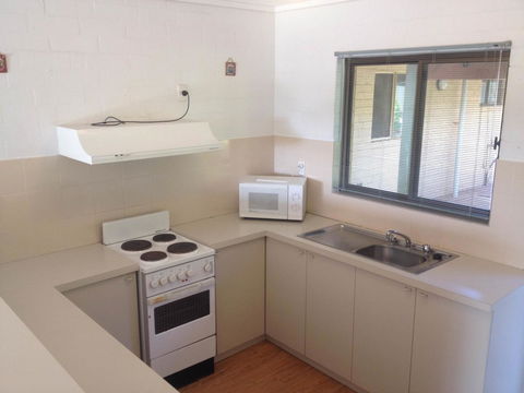 Bremer Bay Resort - Accommodation Redcliffe 11
