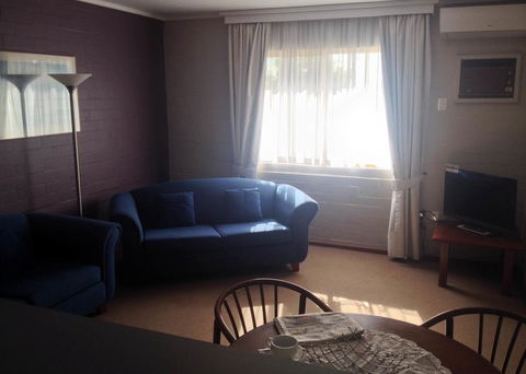 Bremer Bay Resort - Accommodation Redcliffe 9