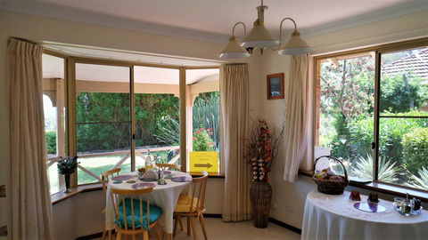 Eleebana Guest House - Accommodation Redcliffe 30