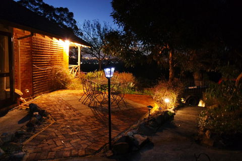 Eleebana Guest House - Accommodation Redcliffe 37