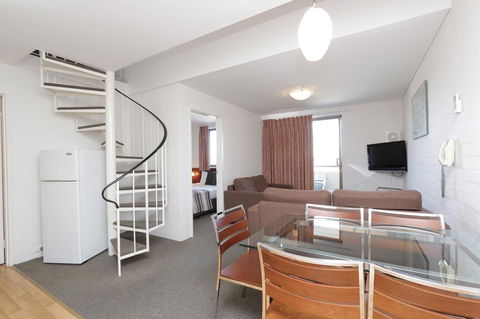 Atrium Hotel Mandurah - Accommodation Redcliffe 21