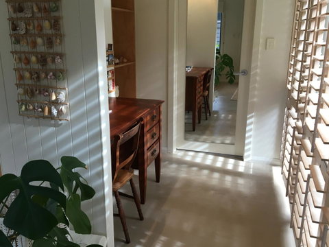 DESIGNER'S STUDIO - Accommodation Redcliffe 10