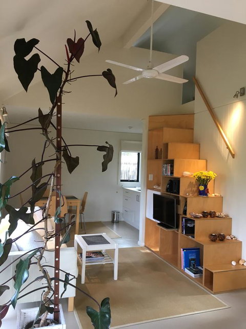 DESIGNER'S STUDIO - Accommodation Redcliffe 16