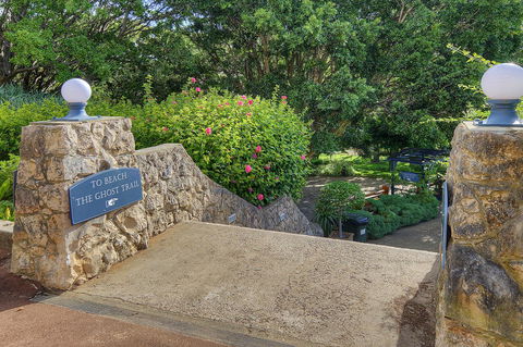 Caves House Hotel & Apartments Yallingup - Accommodation Redcliffe 10