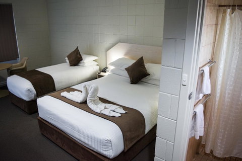 Hospitality Esperance SureStay Collection By Best Western - Accommodation Redcliffe 3