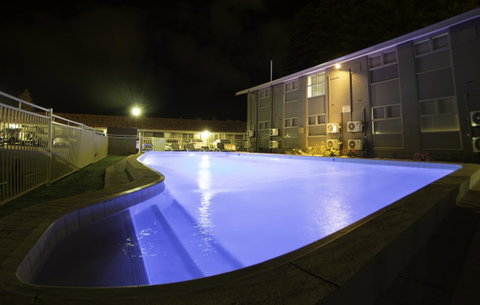 Hospitality Esperance SureStay Collection By Best Western - Accommodation Redcliffe 0