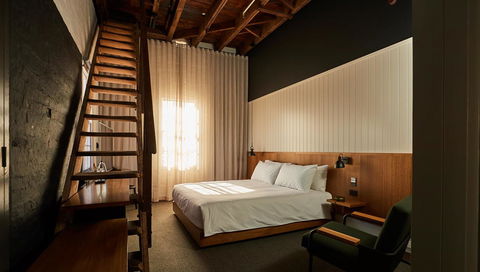 The Premier Mill Hotel - Accommodation Redcliffe 3