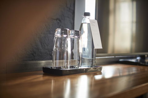 The Premier Mill Hotel - Accommodation Redcliffe 11