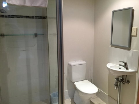 Outram Apartment 25 - Accommodation Redcliffe 2