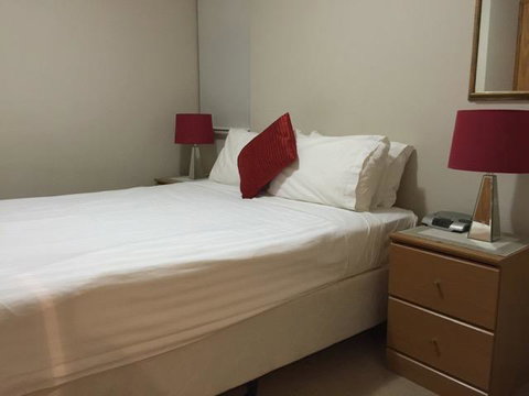 Outram Apartment 25 - Accommodation Redcliffe 5