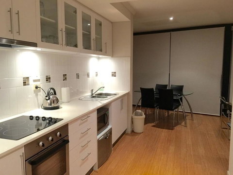 Outram Apartment 25 - Accommodation Redcliffe 10