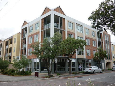 Arcus Apartment - Accommodation Redcliffe 5
