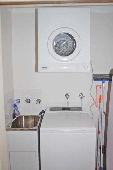 Arcus Apartment - Accommodation Redcliffe 11