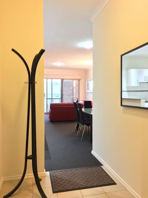 Arcus Apartment - Accommodation Redcliffe 12
