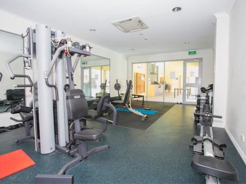Arcus Apartment - Accommodation Redcliffe 2