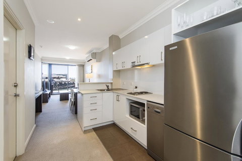 Dolphin Quay Apartments - Accommodation Redcliffe 34