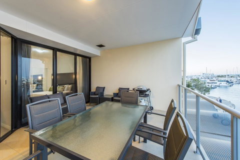 Dolphin Quay Apartments - Accommodation Redcliffe 25