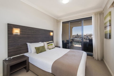 Dolphin Quay Apartments - Accommodation Redcliffe 29