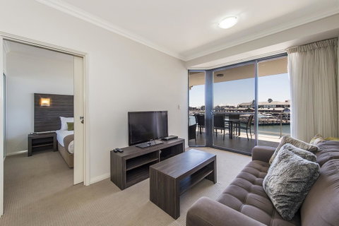 Dolphin Quay Apartments - Accommodation Redcliffe 31
