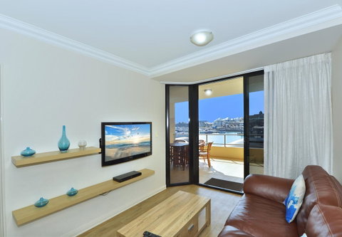 Dolphin Quay Apartments - Accommodation Redcliffe 11