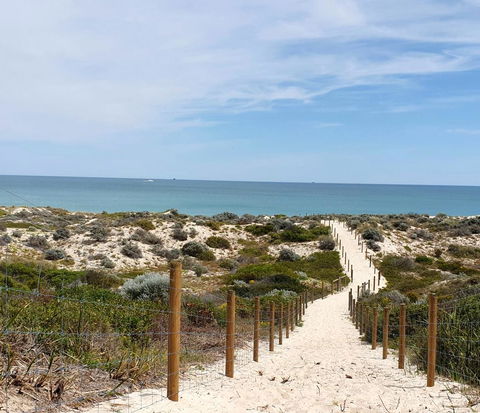 Sandcastles Beachfront Luxury Retreat Apartment - Accommodation Redcliffe 26