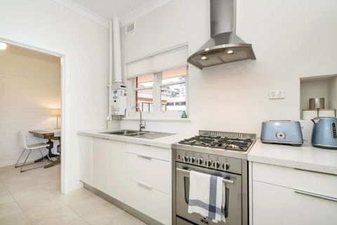 Light Bright, Quality River Views! Free Parking - Accommodation Redcliffe 39
