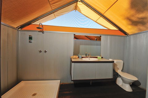 Bungle Bungle Wilderness Lodge - Accommodation Redcliffe 1