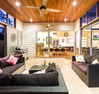 Arthouse - Accommodation Redcliffe