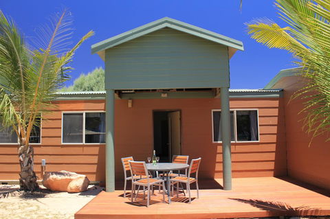Ningaloo Coral Bay â€“ Bayview - Accommodation Redcliffe 28