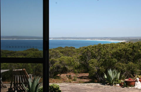 Aqua Views - Accommodation Redcliffe 14