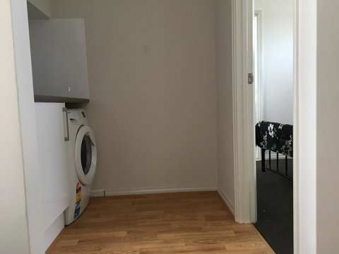Apartment In Queens Park - Accommodation Redcliffe 14