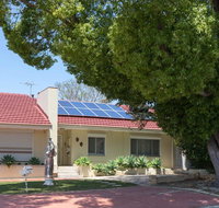 Susan Yong's Studio - Accommodation Redcliffe