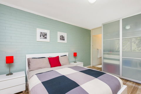 Rosalie 46 - Accommodation Redcliffe 8