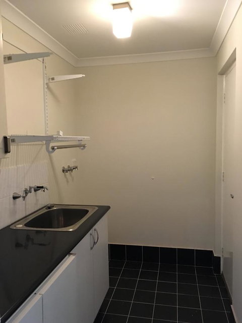 Shiraz Heights - Accommodation Redcliffe 24