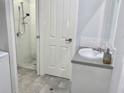 17 By The Sea - Accommodation Redcliffe 6