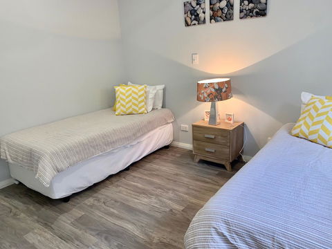17 By The Sea - Accommodation Redcliffe 7