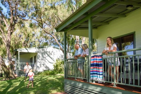 Mandalay Holiday Resort And Tourist Park - Accommodation Redcliffe 17