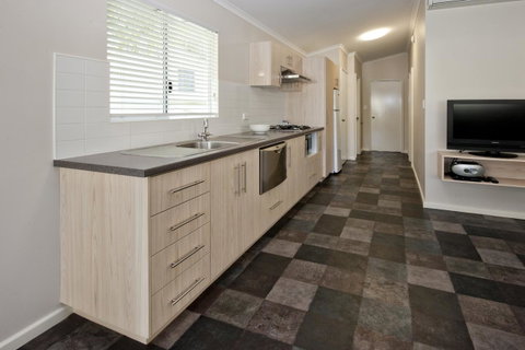 Mandalay Holiday Resort And Tourist Park - Accommodation Redcliffe 15