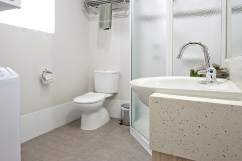 Mandalay Holiday Resort And Tourist Park - Accommodation Redcliffe 3