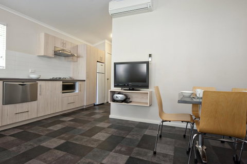 Mandalay Holiday Resort And Tourist Park - Accommodation Redcliffe 13