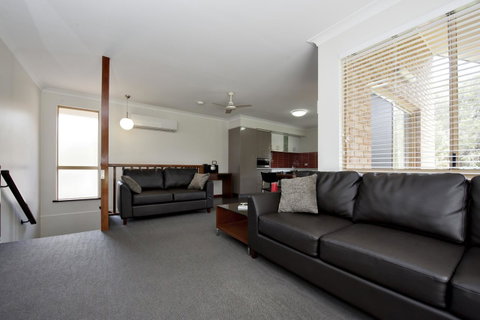 Mandalay Holiday Resort And Tourist Park - Accommodation Redcliffe 7