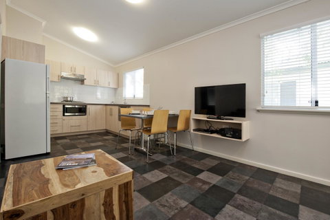 Mandalay Holiday Resort And Tourist Park - Accommodation Redcliffe 25