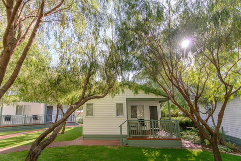 Mandalay Holiday Resort And Tourist Park - Accommodation Redcliffe 30