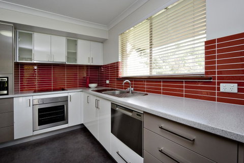 Mandalay Holiday Resort And Tourist Park - Accommodation Redcliffe 5