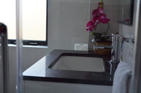 Ellard Bed & Breakfast - Accommodation Redcliffe 24