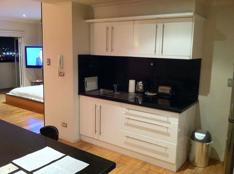 Colin St Apartment - Accommodation Redcliffe 3