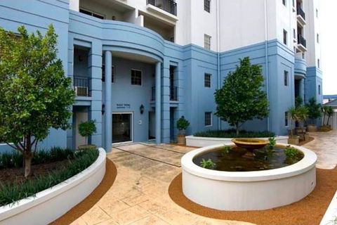 Colin St Apartment - Accommodation Redcliffe 5