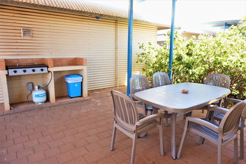 Osprey Holiday Village Unit 118 - Accommodation Redcliffe 16