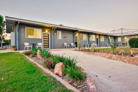 Getaway Villas Unit 384 - Accommodation Redcliffe 10